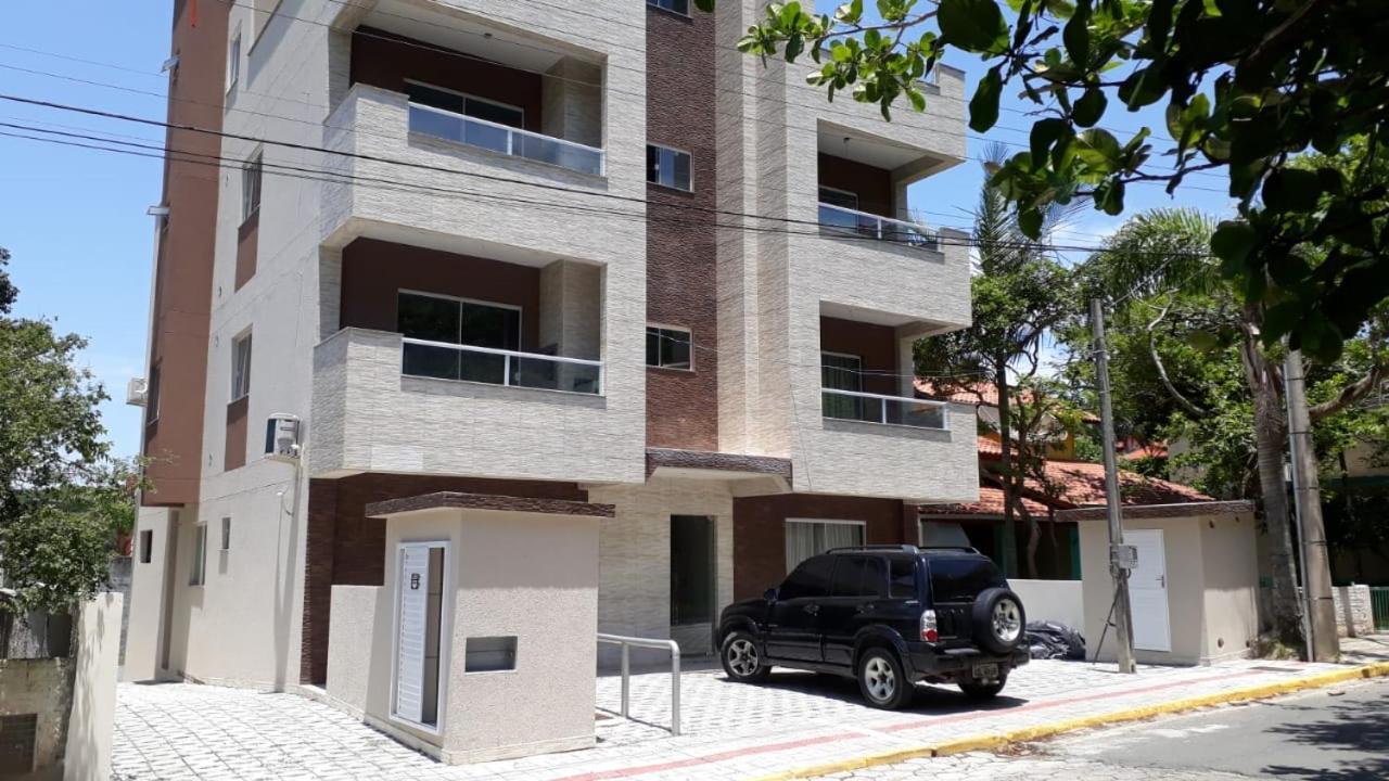 Residencial Aron Weise Appartamento Bombinhas Esterno foto